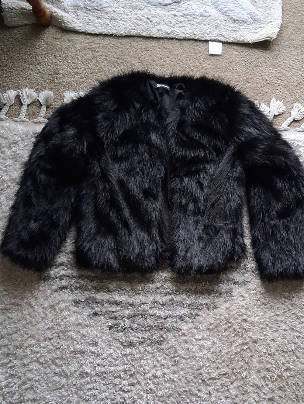 Black Secret Garden Faux Fur Cropped Jacket - Women's Coat